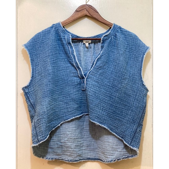 aerie Tops - Aerie Double‎ Gauze Crinkle Top M Sleeveless High Low Raw Hem Boho Coastal Beach